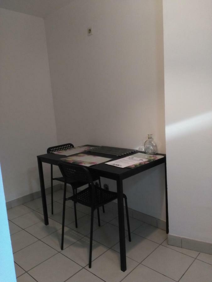 T1 Centre Ville Aubenas Zewnętrze zdjęcie